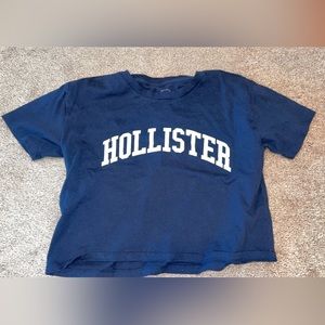 Hollister Cropped Graphic Tee